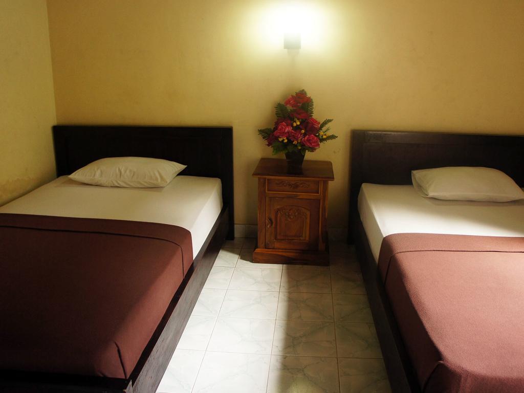 Waringin Homestay Kuta Lombok Eksteriør billede