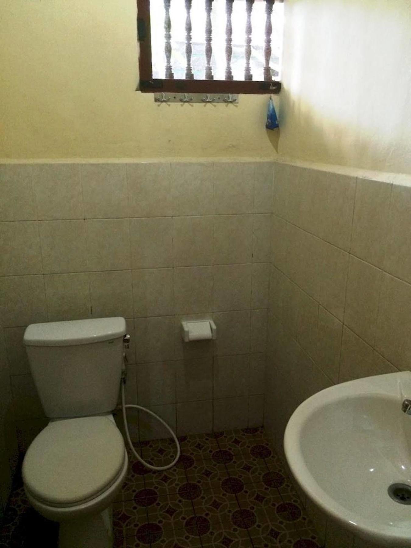 Waringin Homestay Kuta Lombok Eksteriør billede